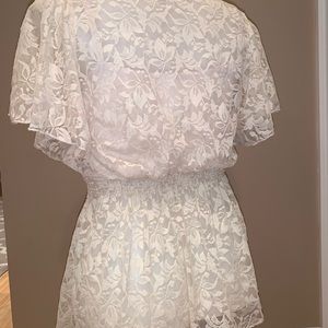 Lace floral flowy top